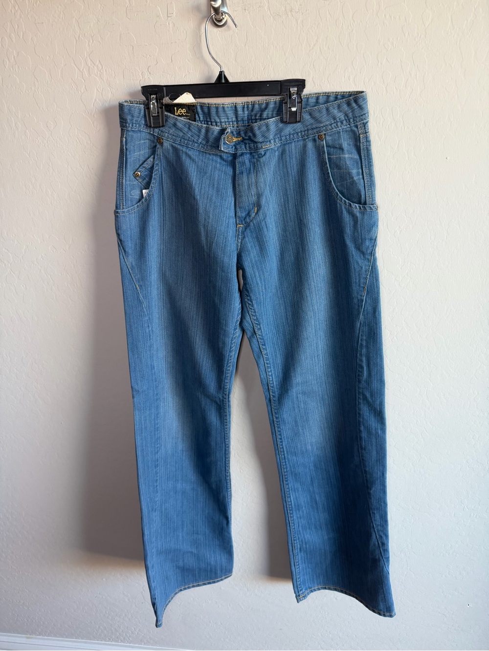 VTG Lee Womens Sunfit Jeans NWOT Size 30 90s Y2K Mid Rise Straight